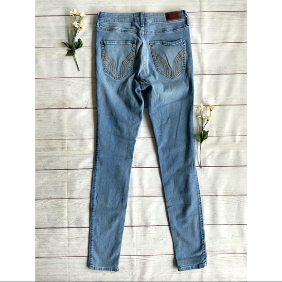 Hollister High Rise Super Skinny Distressed Jean - Picture 6 of 13